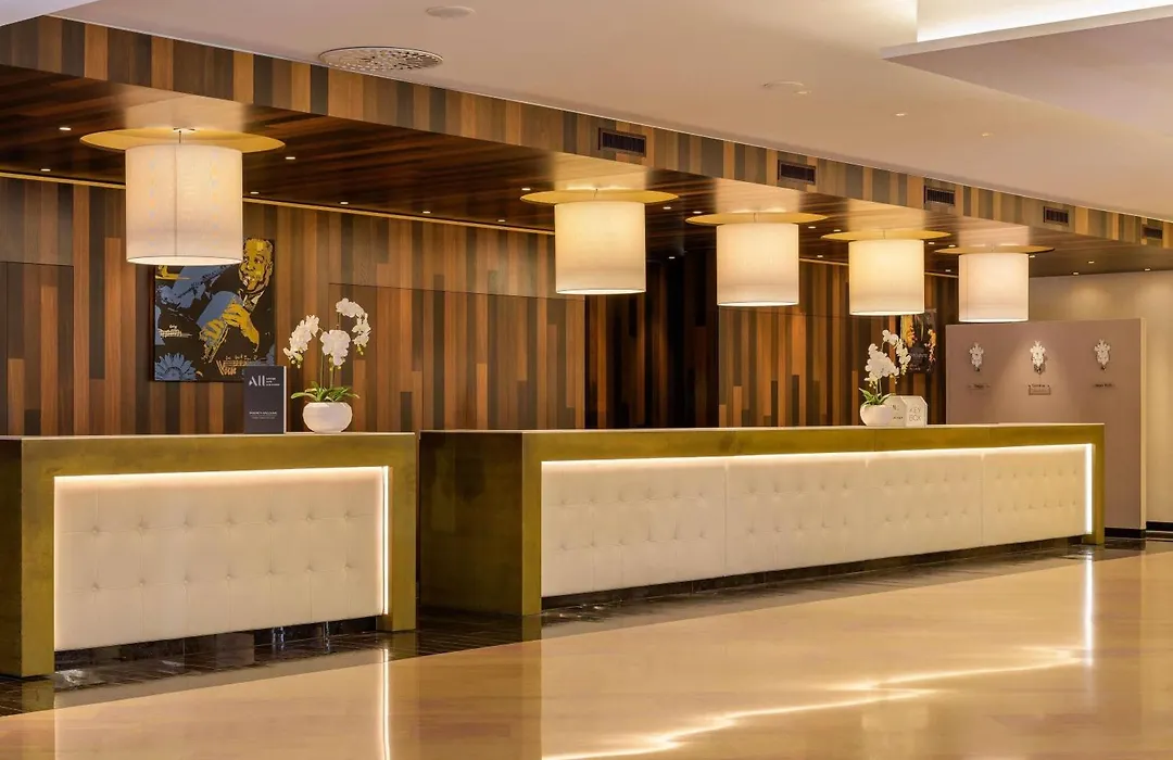 Moevenpick Hotel Geneva-1